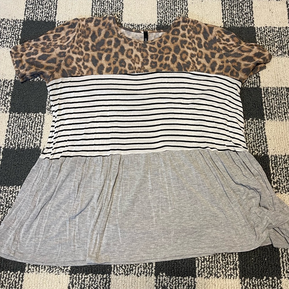 “Color” block top